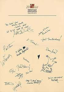 Podpisová listina u slavnostních představení k výročí 20 let Městského divadla Český Krumlov, list 4, podzim 2013 (4/5)