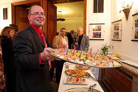 Geraldine Aron: Můj báječný rozvod - Eliška Balzerová, slavnostní představení k výročí 20 let Městského divadla Český Krumlov 20.9.2013, foto: Lubor Mrázek (32/44)