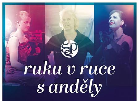 GPS & Marty Bianco ruku v ruce s anděly, Andreou T. Kalivodovou a R. Skleničkovou